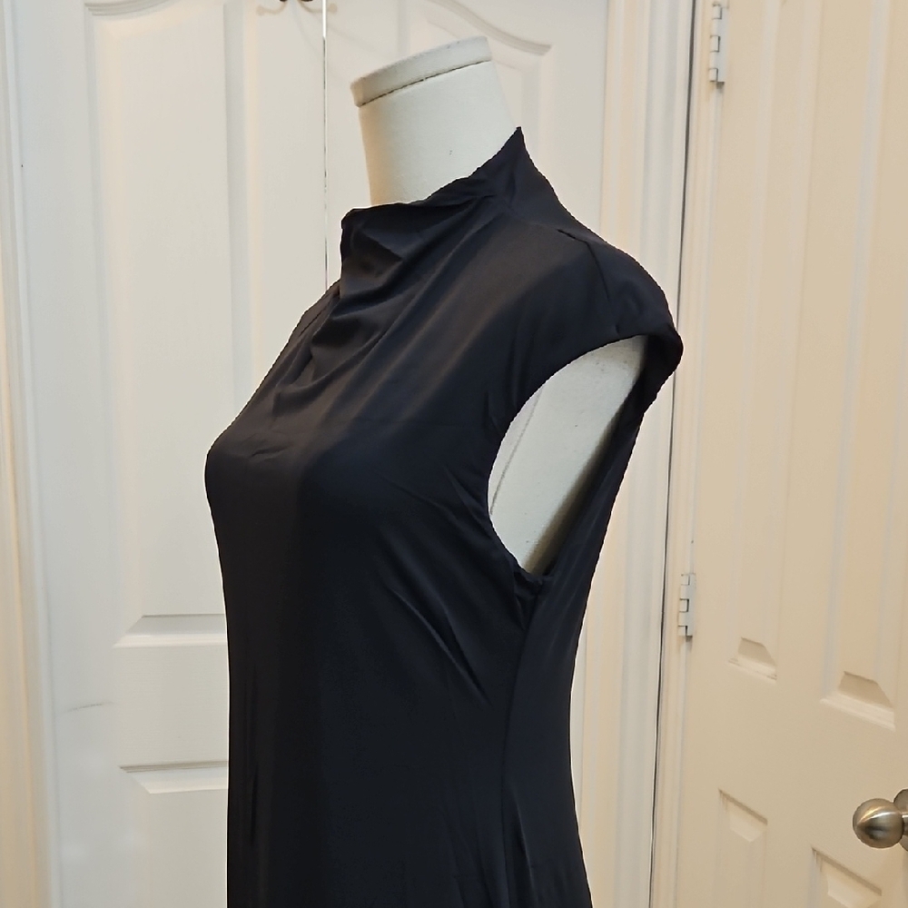 Sophisticated Black High Mock Neck Cap Sleeve Maxi Dress Size Medium - Picture 4 of 9